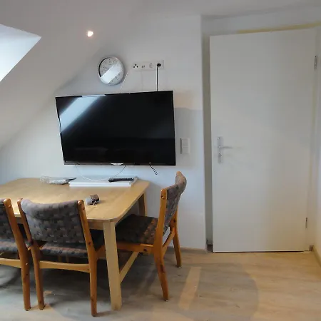 Apartmenthaus Kibar - Mittelfeld Apartment *